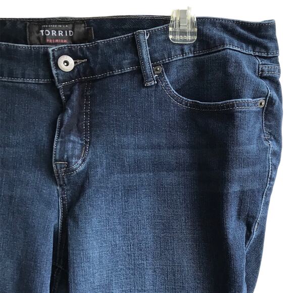 Torrid Premium Skinny Jeans Size 20R Dark Wash Mid Rise Ultimate Stretch Denim - Picture 7 of 16